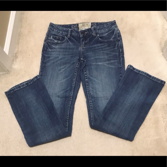 🔥EUC AMERICAN RAG PREMIUM DISTRESSED DENIM VERY CUTE BOOT CUT SEXY FIT WORN 1X - Picture 3 of 16